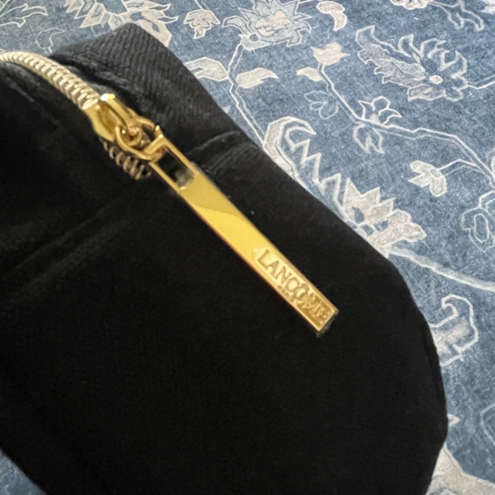 Lancôme Black and Gold Clutch Cosmetic Bag - Picture 5 of 7